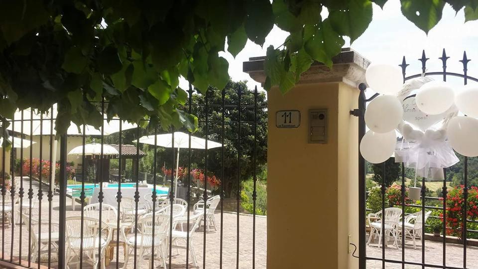 Residence Il Vigneto Lari Exterior foto